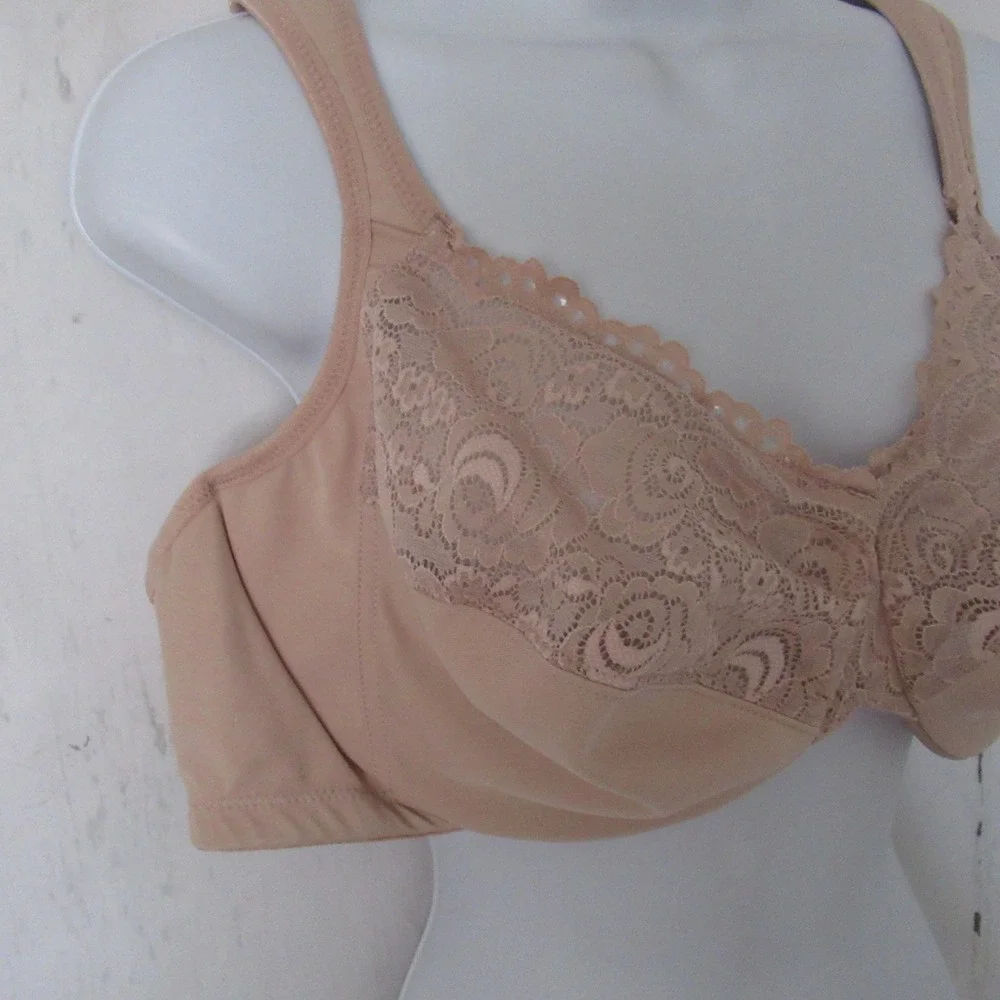 Glamorise Bra 48B Beige Tan Low Cut Wonderwire Underwire Back Closure 1240